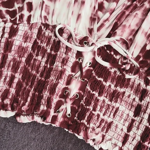 Crop Top - Picture 2 of 4